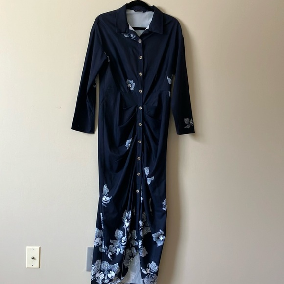 Noracora Dresses & Skirts - Button down shirt dress